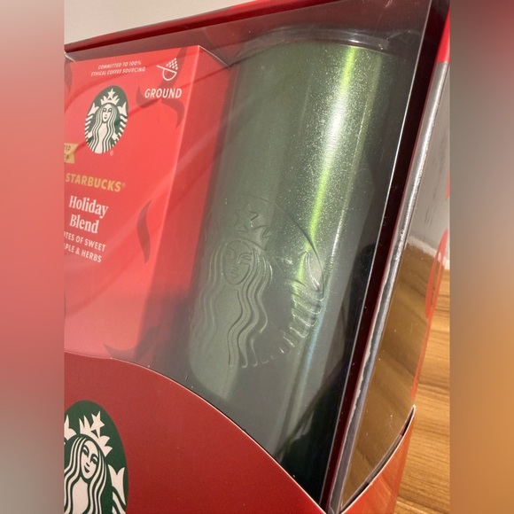 Starbucks Holiday Blend Coffee & Green Stainless Steel Tumbler Gift Set - Picture 4 of 5